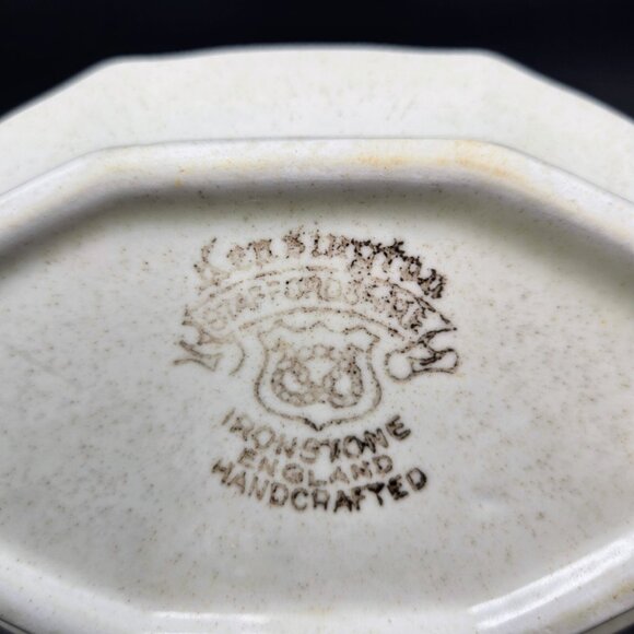 Kensington Gravy Boat With Tray Staffordshire England Ironstone Canterbury Cream - Picture 7 of 13
